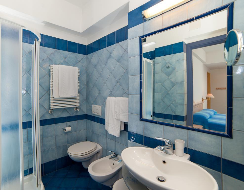Hotel Villa Hermosa Ischia Kültér fotó
